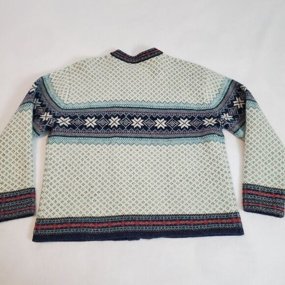 Eagles Eye Wool Sweater Size S Nordic Pewter Clasp Snowflake Fair Isle Blue - Picture 2 of 6